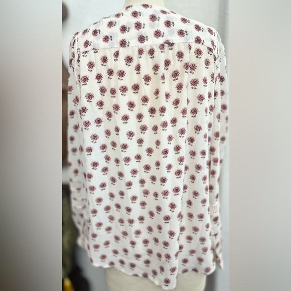 LOFT Floral Crochet Trim V-Neck Boho Cottagecore Lightweight Feminine Style L - Picture 3 of 4